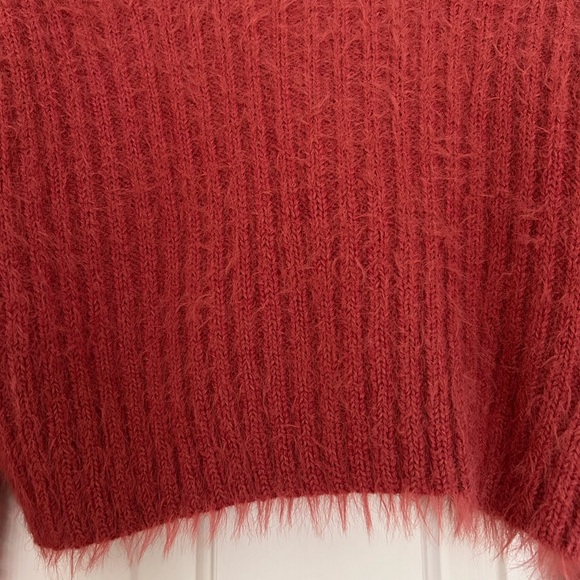 Lulu’s: the fuzziest cardigan - Picture 4 of 5